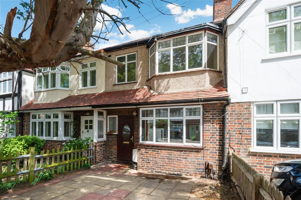 Property photo 1 of 12
