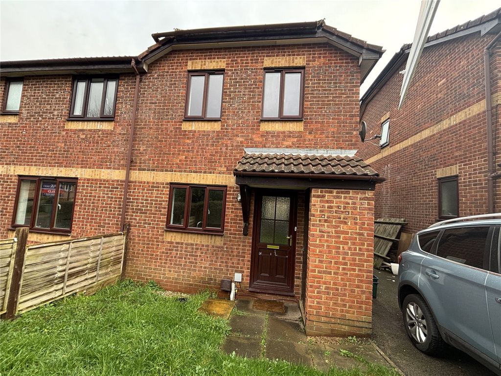 Property photo 1 of 9 Picture No. 04