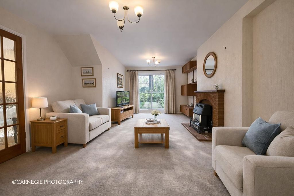 Property photo 2 of 19 Living Room