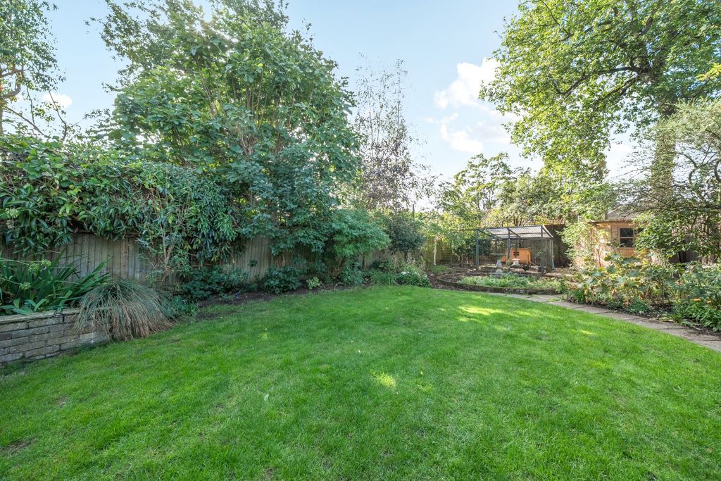 Property photo 3 of 32 Picture No. 54