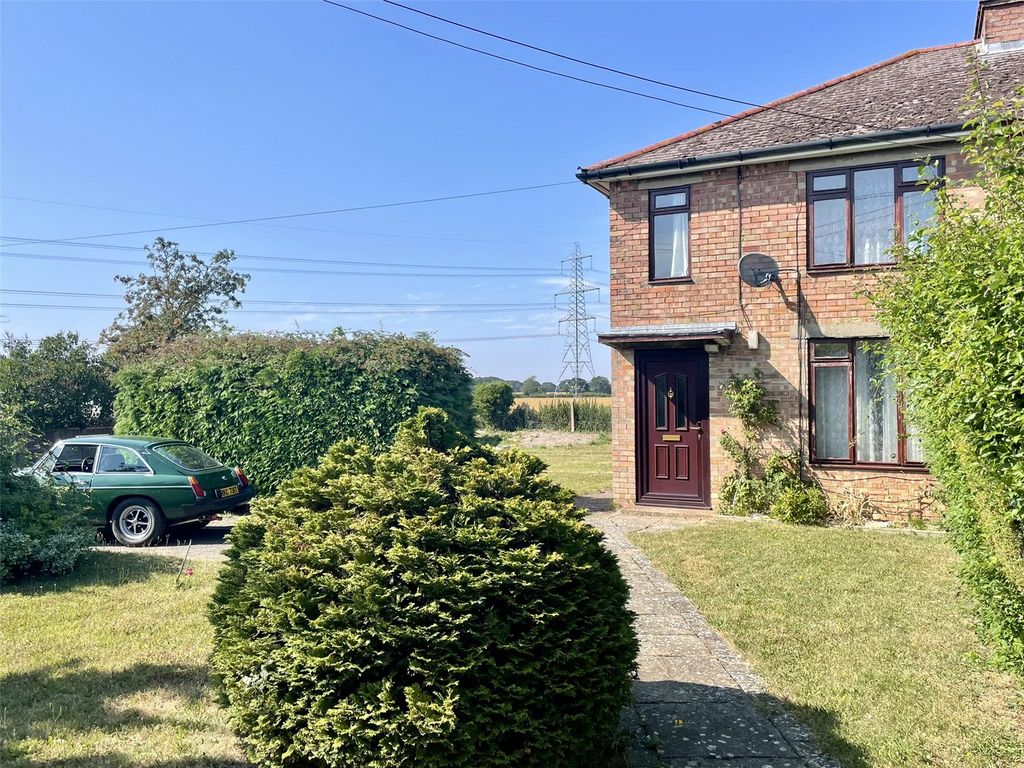 Property photo 3 of 26 Picture No. 33
