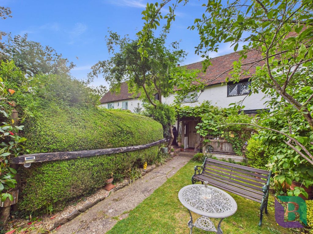 Property photo 1 of 25