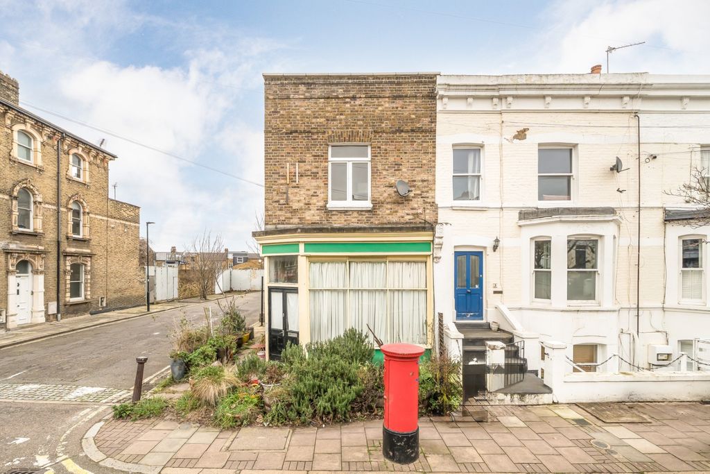 Property photo 1 of 15