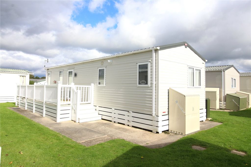 Property photo 1 of 10 Picture No. 01