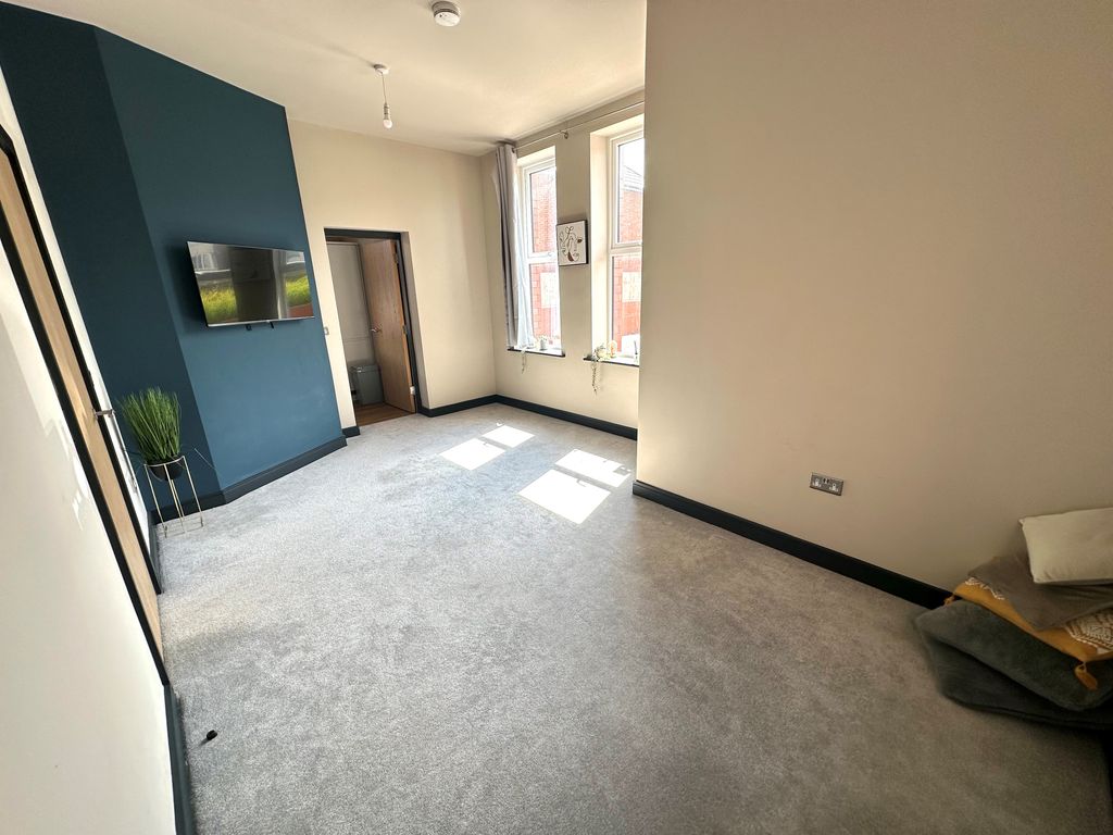 Property photo 2 of 7 Reception Room