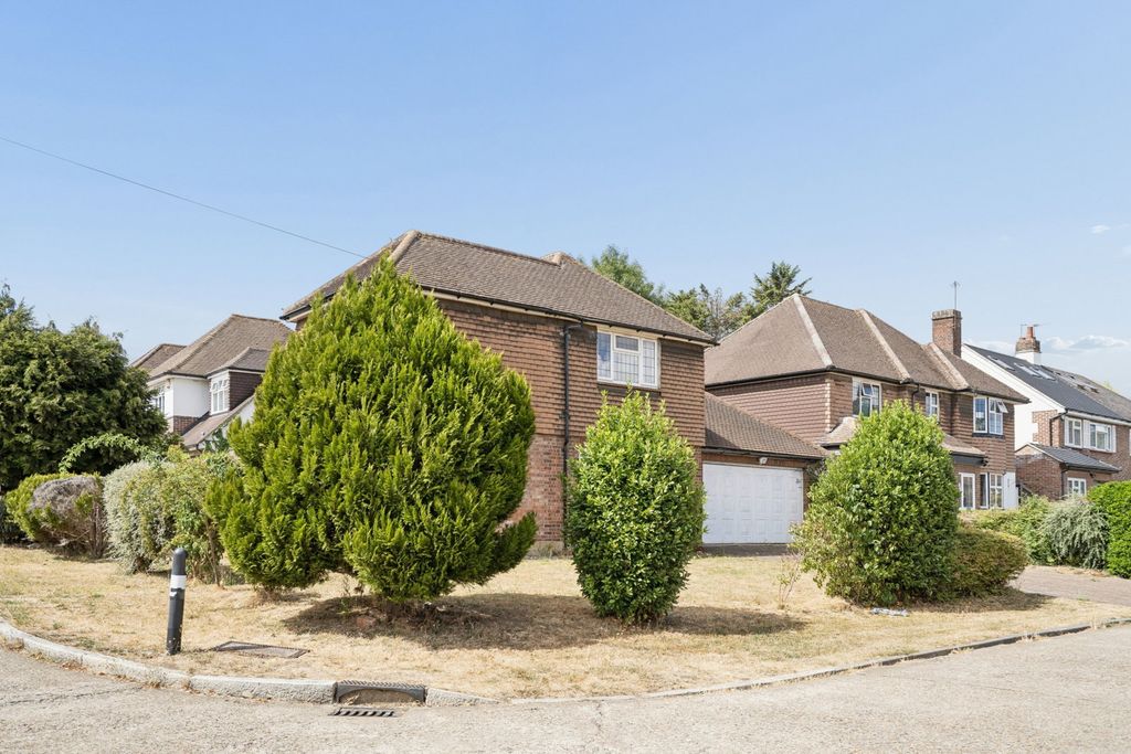 Property photo 1 of 20