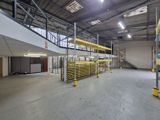 Property photo 3 of 6 Photo 4