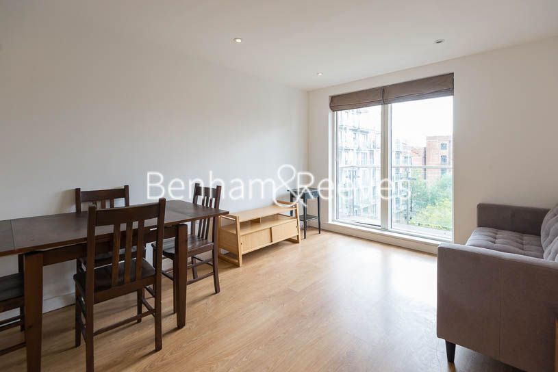 Property photo 3 of 11