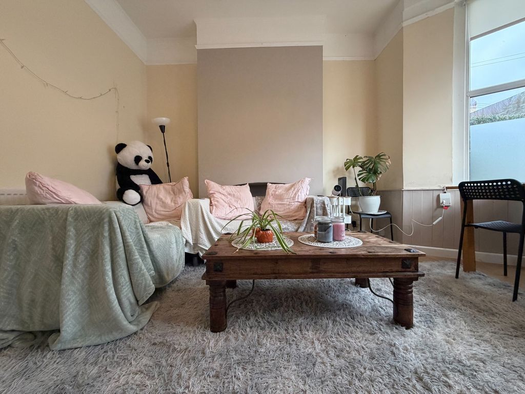 Property photo 2 of 18 Call 02920 668585 To Secure Your Viewing _2