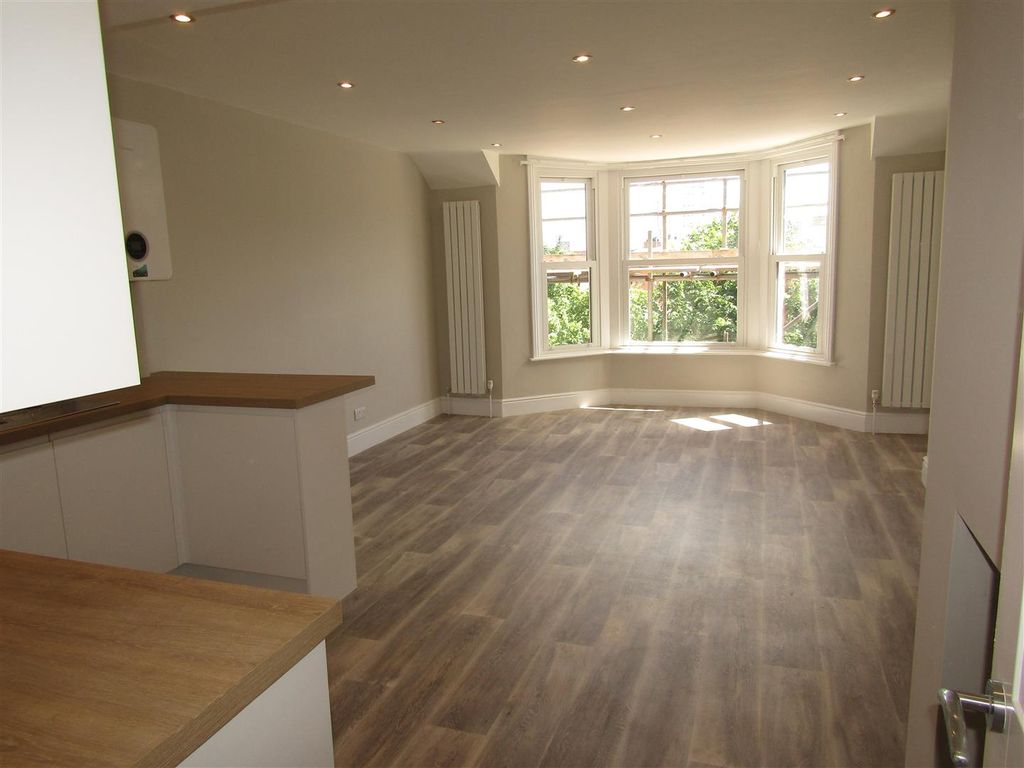 Property photo 3 of 9 Img_0396.Jpg