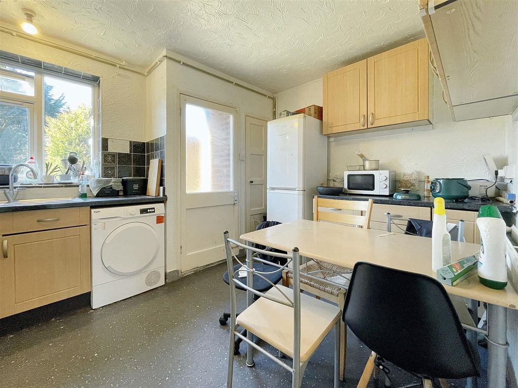 Property photo 3 of 13 Img_7583.Jpg