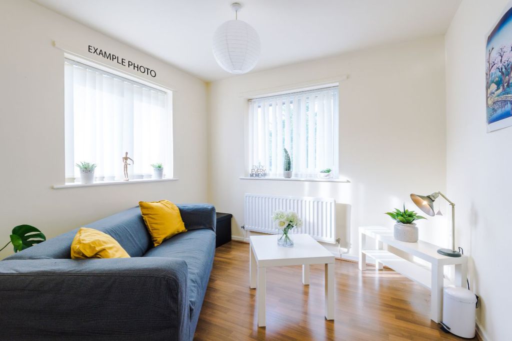 Property photo 1 of 5 102 Lloyd Mansions Living Room Example