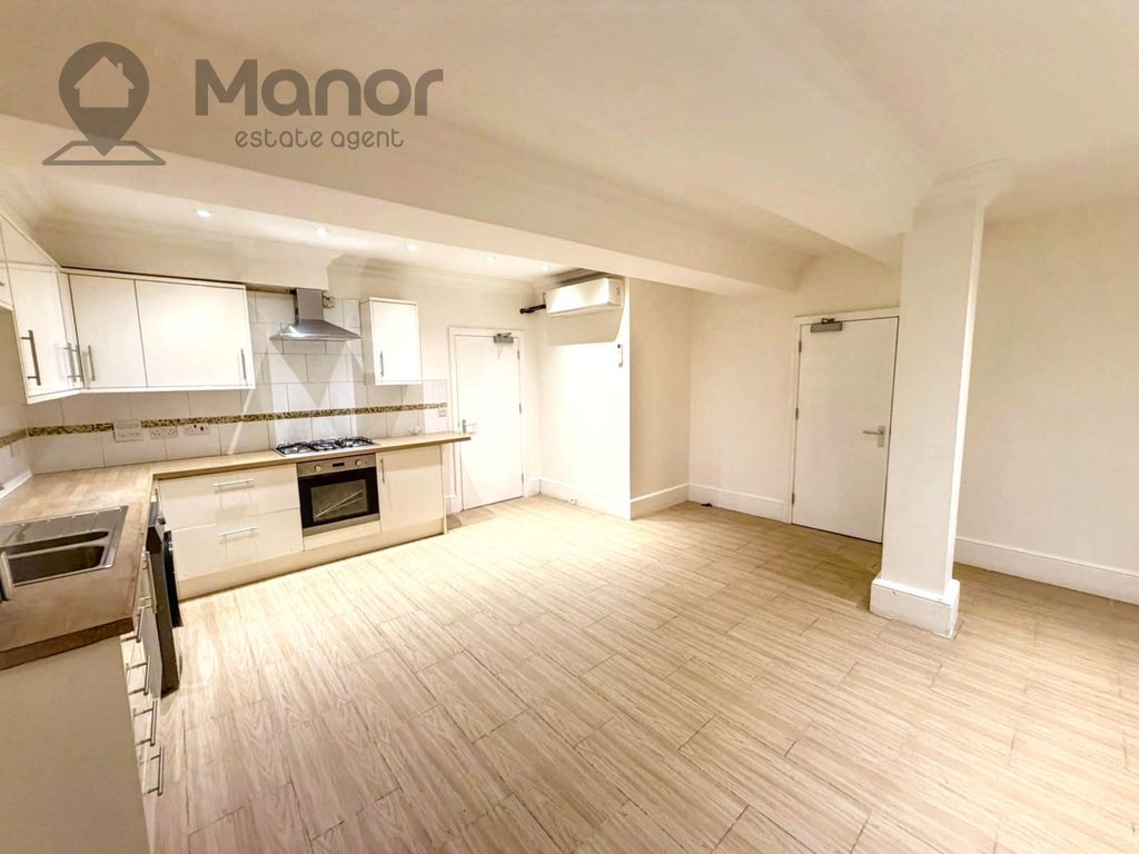 Property photo 3 of 14 Open Plan Kitchen