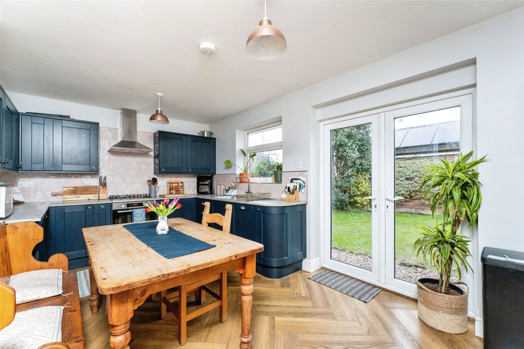 Property photo 3 of 16 Photography