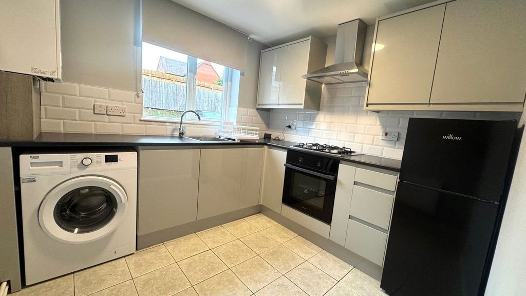 Property photo 2 of 6 Picture No. 09