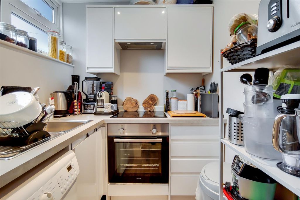 Property photo 3 of 9 3_Kitchen-0.Jpg