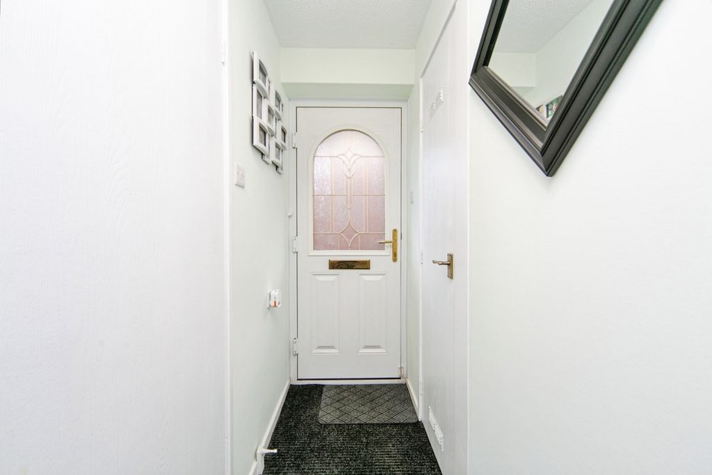 Property photo 2 of 12 Photo
