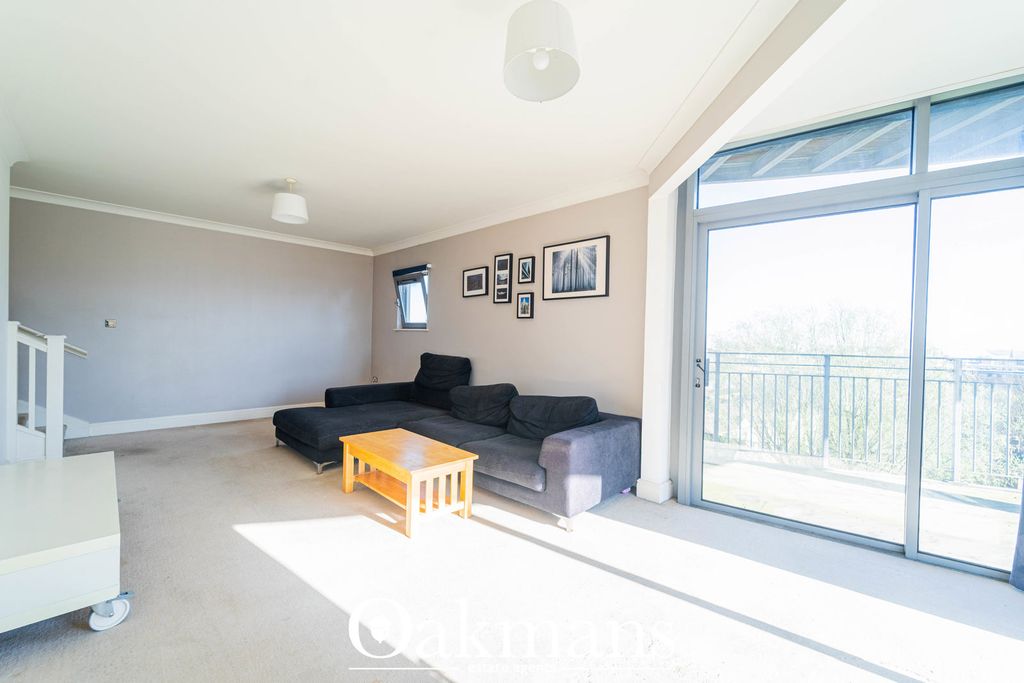 Property photo 3 of 24 Photograph