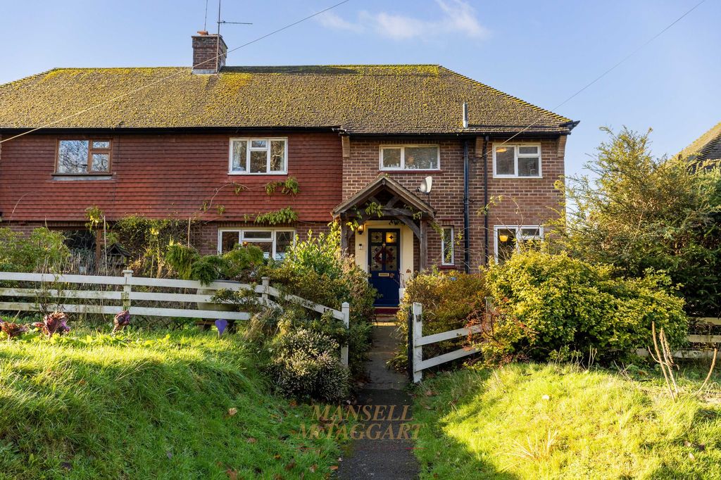 Property photo 1 of 31