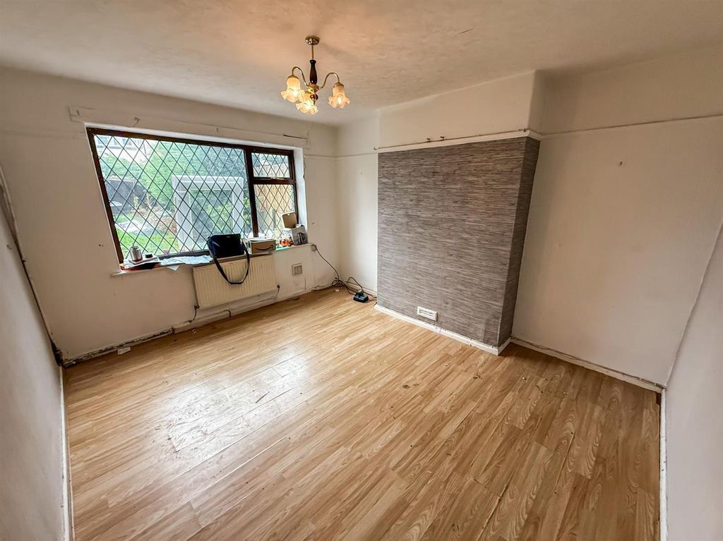 Property photo 3 of 13 Img-20251104-Wa0011.Jpg