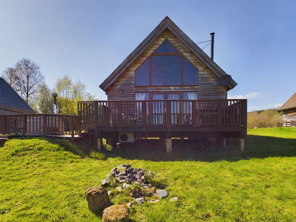 Property photo 2 of 31 42018568.Jpg?v=