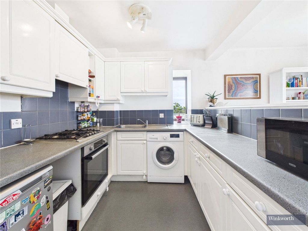 Property photo 3 of 10 Picture No. 08