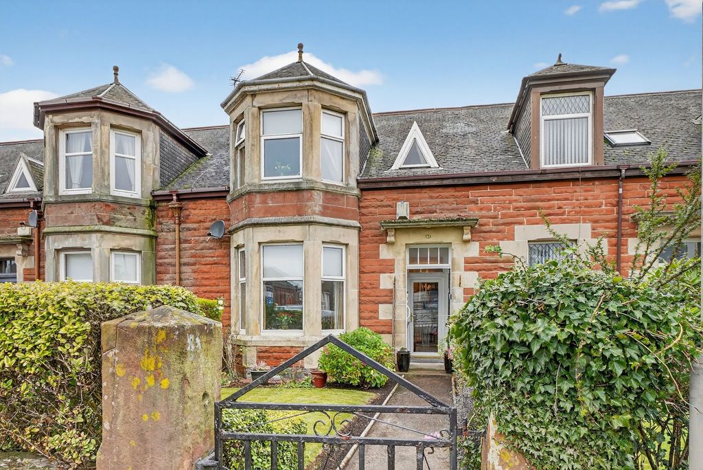 Property photo 1 of 30