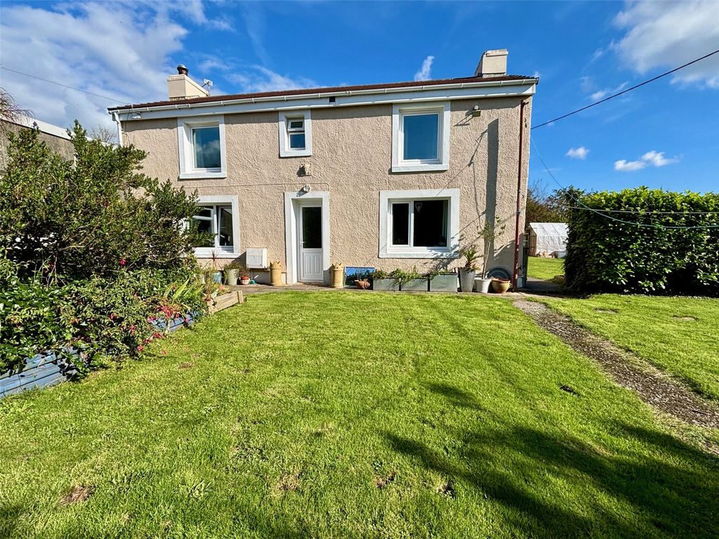 Property photo 1 of 31 Picture No. 10