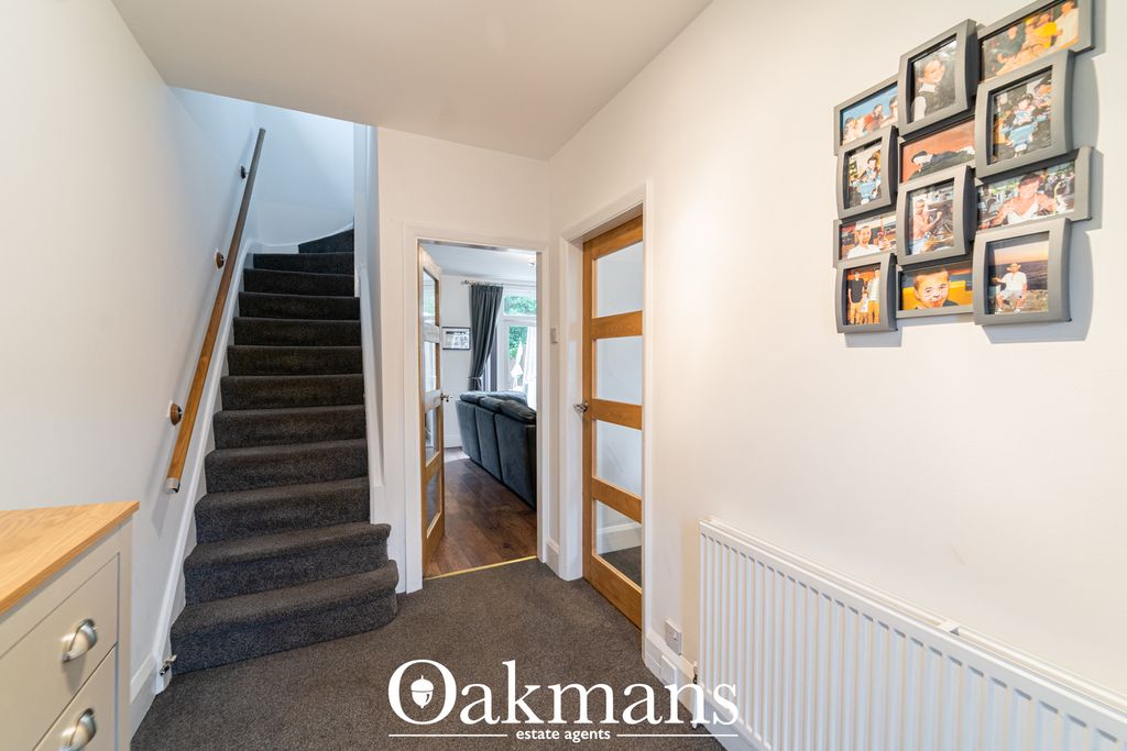 Property photo 2 of 48 Hallway