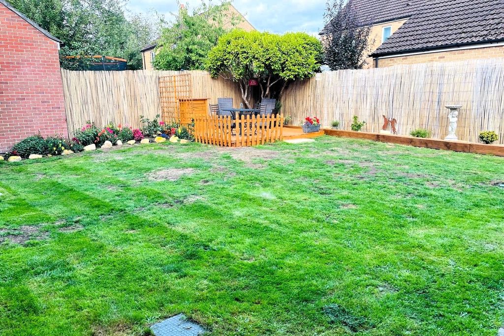 Property photo 3 of 22 Picture No. 54