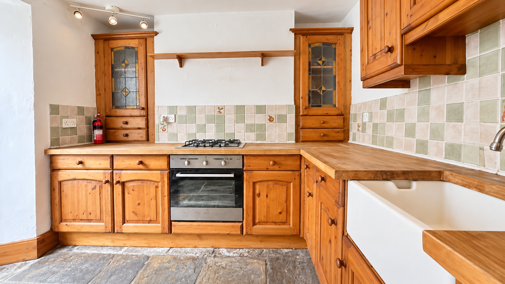 Property photo 2 of 16 F9Fdaaf6-392A-4647-A743-F3957Ca38029