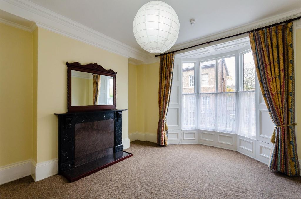 Property photo 2 of 7 Picture 2