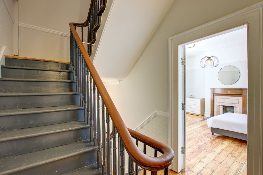 Property photo 2 of 16 1 (10 Of 36)