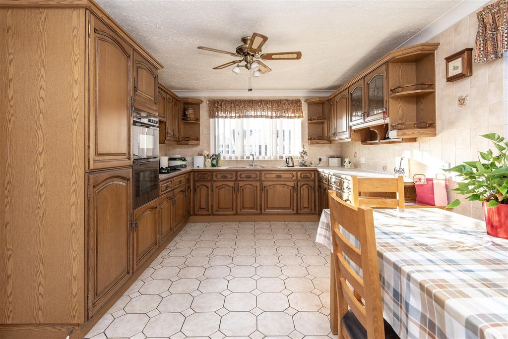 Property photo 2 of 23 Dsc_0819.Jpg