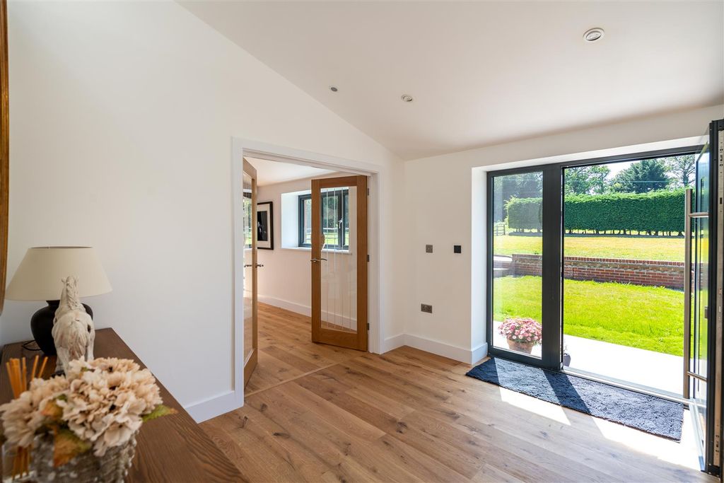 Property photo 2 of 59 Meadow View Internals Part 1-15.Jpg