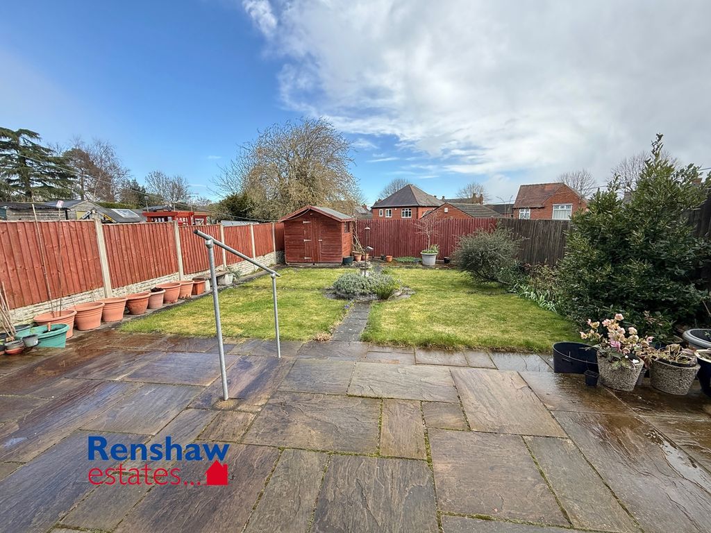 Property photo 3 of 9 R