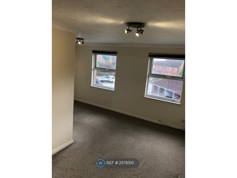 Property photo 3 of 7