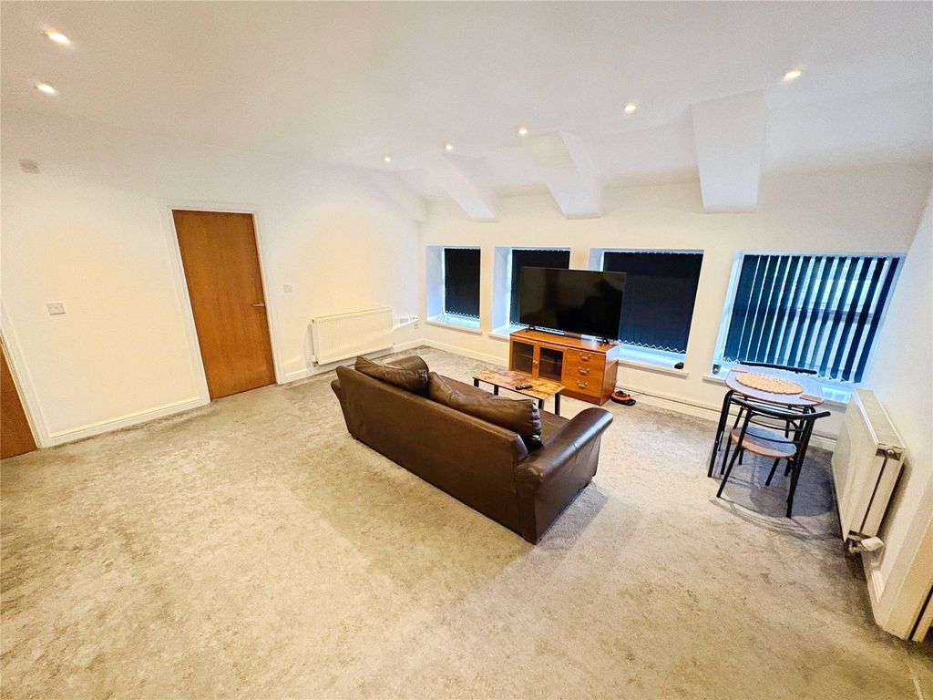 Property photo 2 of 6 Living Room