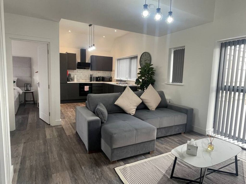 2 bed flat to rentPlasnewydd CF24