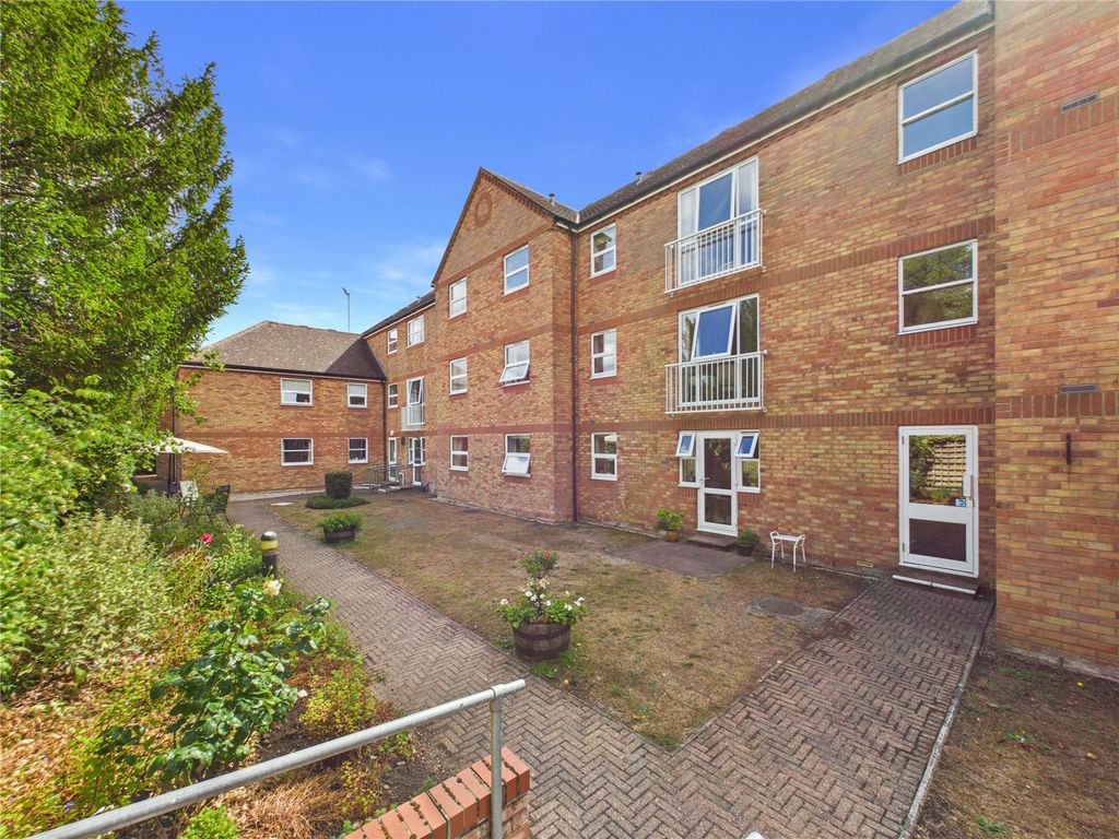 Property photo 1 of 10 Picture No. 01