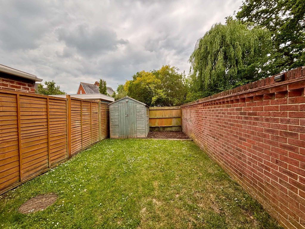 Property photo 2 of 9