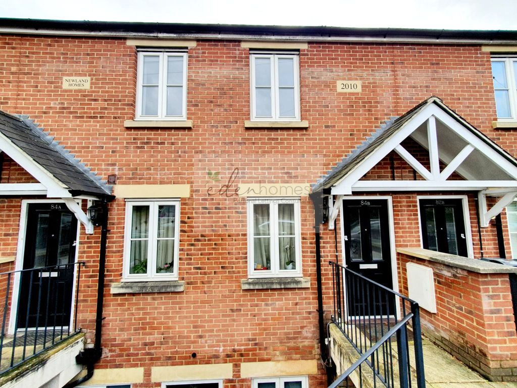 Property photo 1 of 10 Front.Jfif