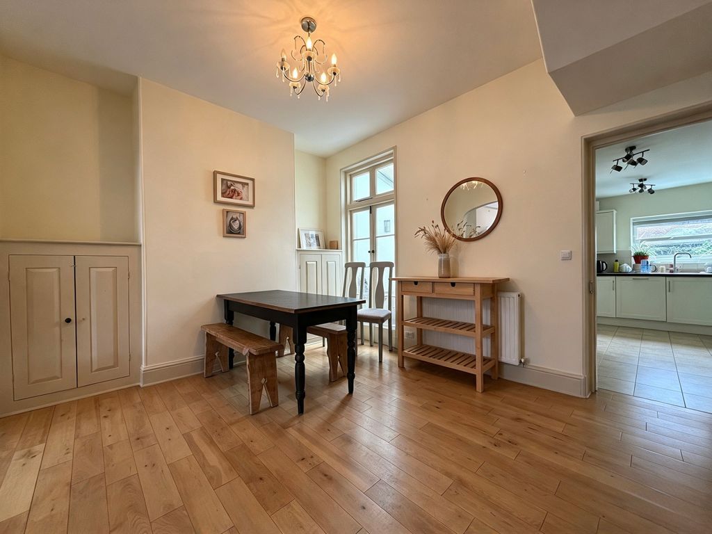 Property photo 3 of 13