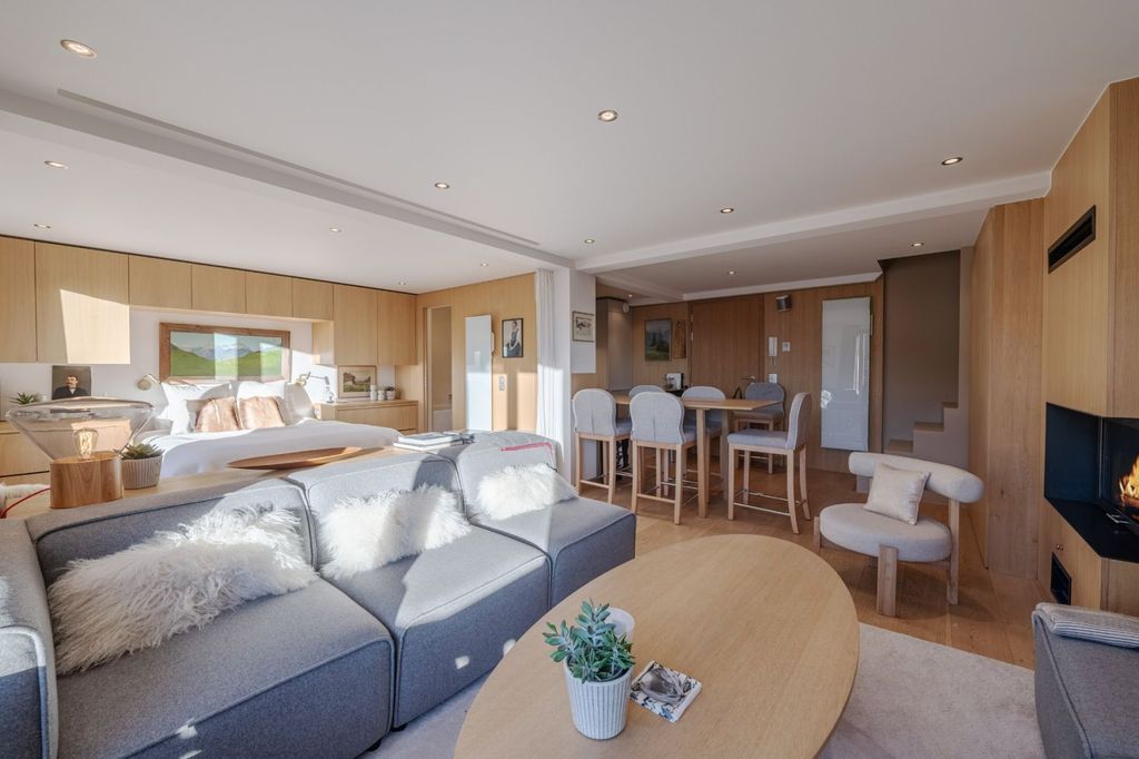 Property photo 2 of 12 Megeve Apartment For