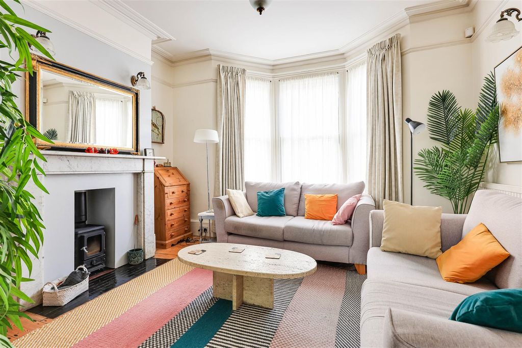 Property photo 2 of 21 Img (1).Jpg