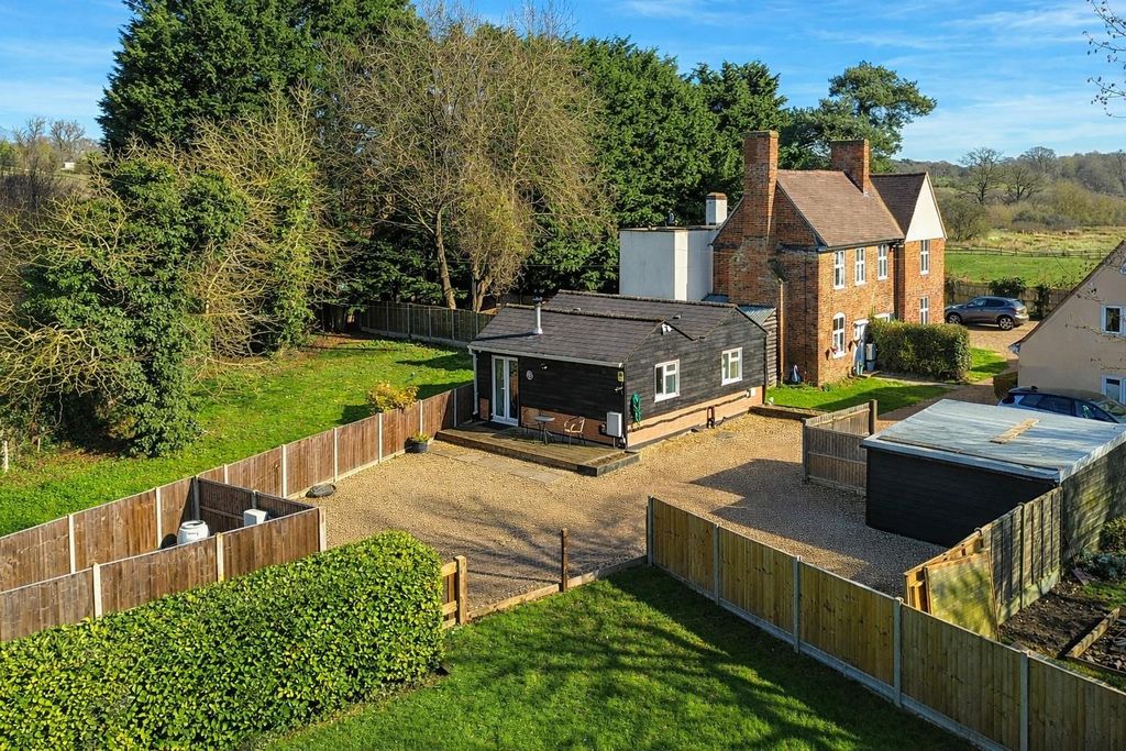 Property photo 1 of 18 5.Jpeg