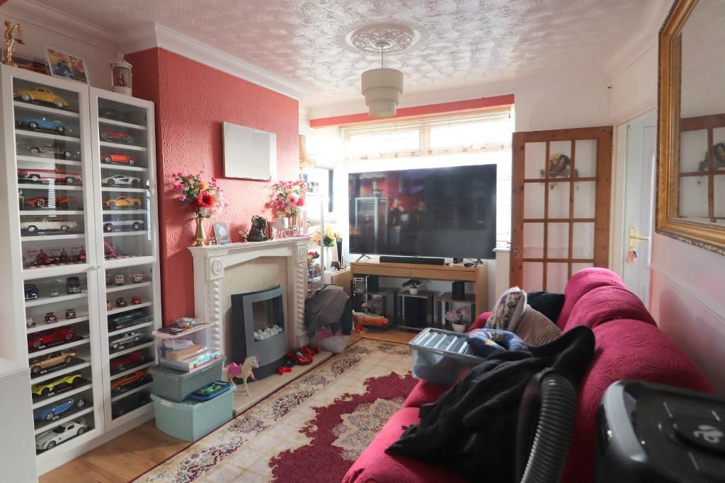 Property photo 3 of 9 Photo 3