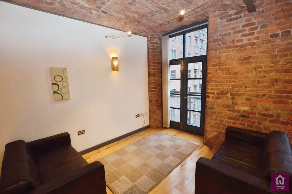 Property photo 3 of 12 Pbox-Img.Jpg