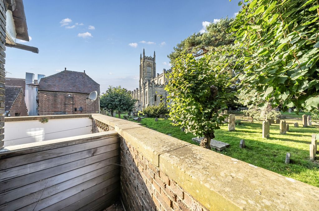Additional image 10 of 2 bed flat for saleHigh Street, East Grinstead, West Sussex RH19