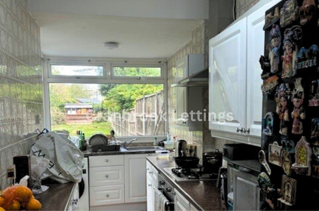 Property photo 2 of 5 Gallery